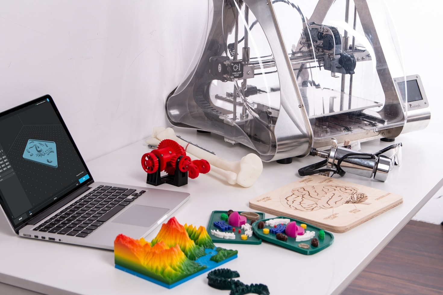 Revolutionizing Manufacturing with Biodegradable Innovations